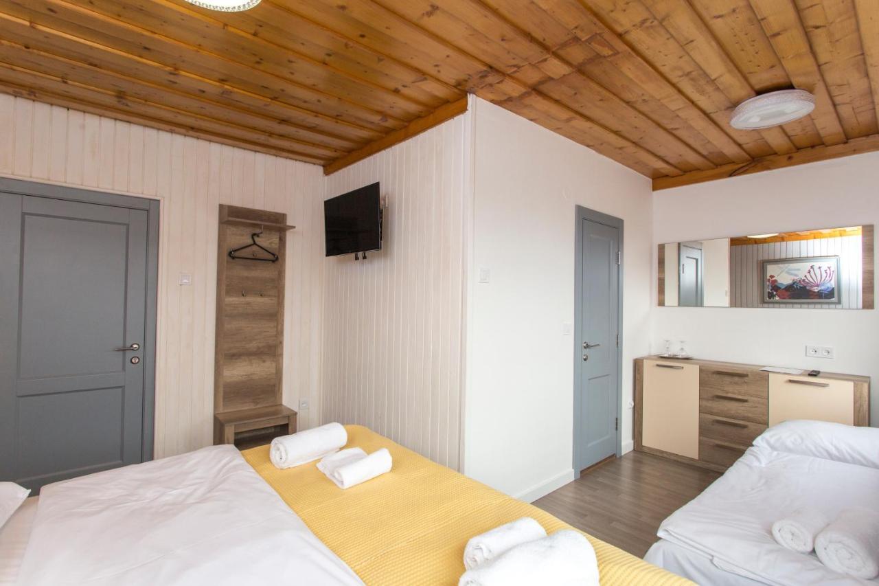 Guesthouse Yes In Bodice Εξωτερικό φωτογραφία