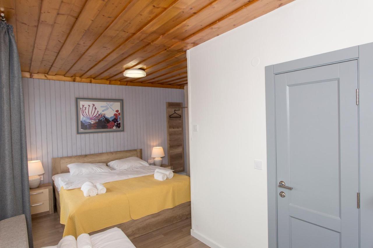 Guesthouse Yes In Bodice Εξωτερικό φωτογραφία