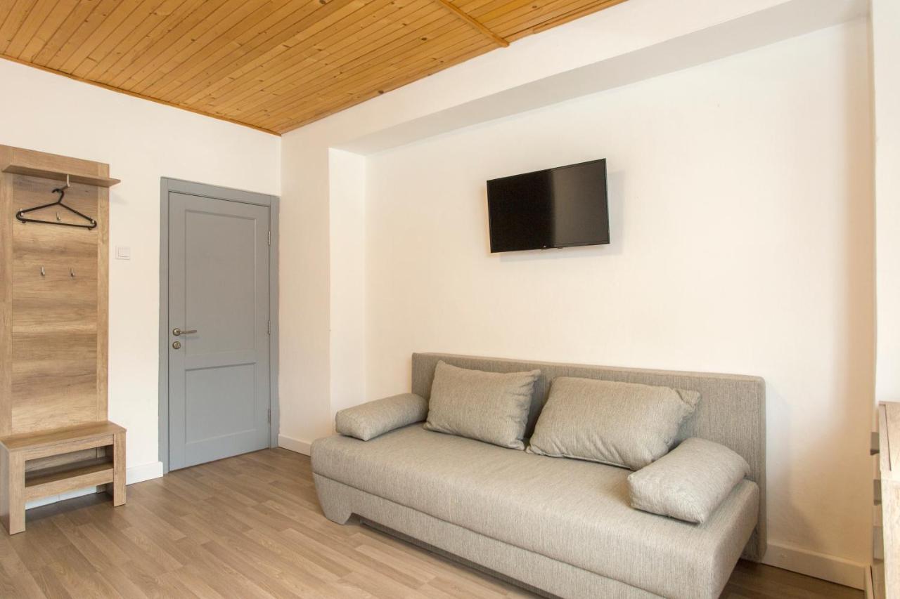 Guesthouse Yes In Bodice Εξωτερικό φωτογραφία