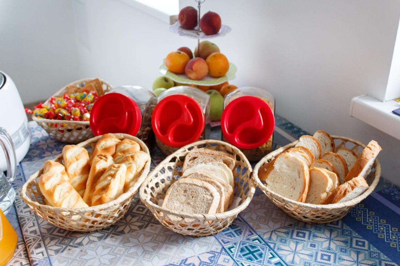 Guesthouse Yes In Bodice Εξωτερικό φωτογραφία